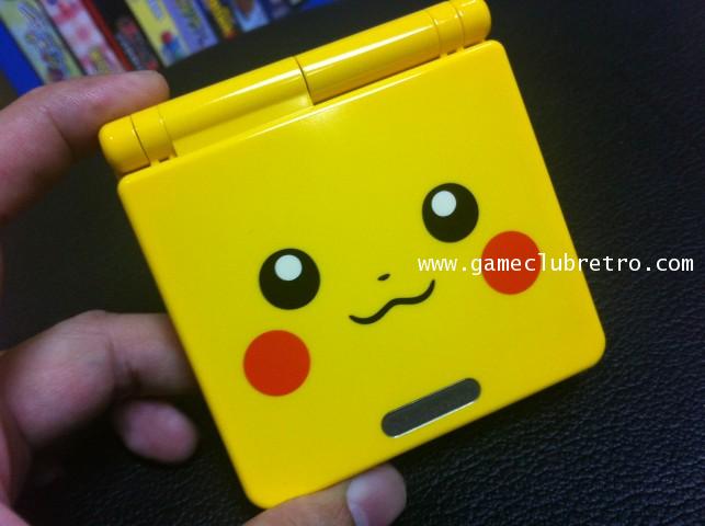 Gameboy Advance Pikachu Limited 1