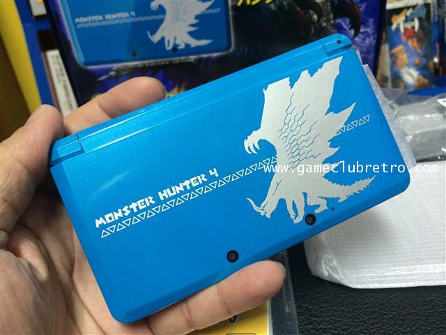 Nintendo DS Monster Hunter 4 Limited นินเทนโด ดีเอส มอนสเตอร์ฮันเตอร์ 4 ลิมิเต็ท 1