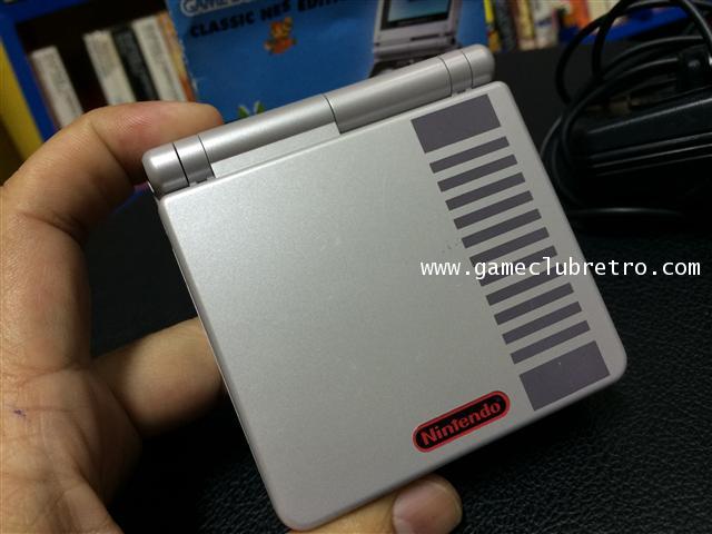 Gameboy Advance SP NES Classic Limited เกมบอยแอดวานซ์ เอสพี เอ็น อีเอส ลิมิเต็ท 1