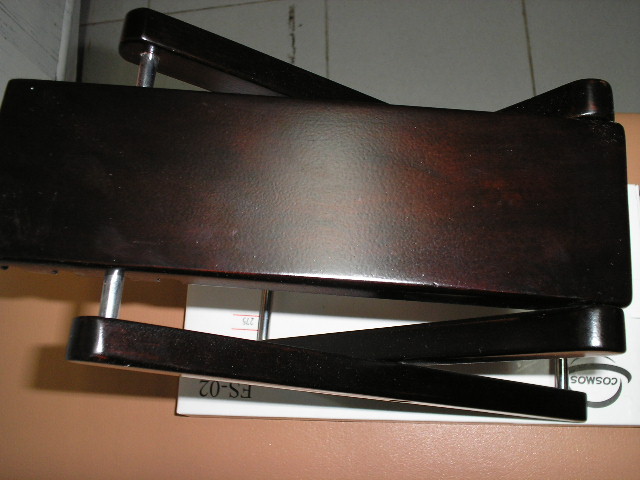 สตูไม้ปรับระดับได้ สำหรับวางเท้า ก๊ต้าร์คลาสสิค ยี่ห้อ COSMOS รุ่น FS-02 2