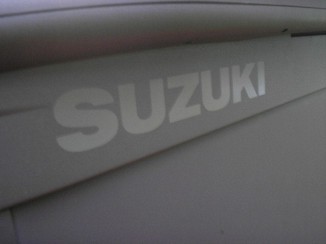 เปียโนไฟฟ้า ยี่ห้อ SUZUKI รุ่น km-88 ปรับระดับน้ำหนักคีย์ และบันทึกเสียงได้ พิเศษสุดแถม amp 100w 11