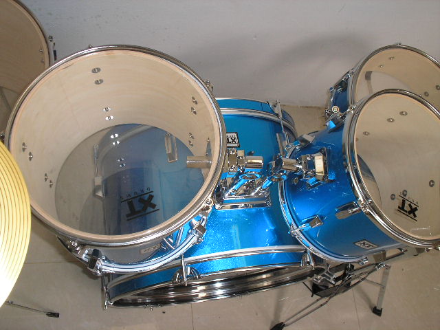 กลองชุด 5 ใบยี่ห้อ XT Drums แสนร์ไม้ ฉาบ 16 และ HH 1 คู่ ไม้ 7 ชั้น สีฟ้า คุณภาพดี 4