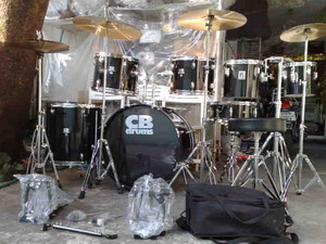 กลองชุดใหญ่ CB Drums รุ่น GX series กลอง 7 ใบ HH1คู่ ฉาบ 3 ใบพร้อมขา กระเดื่องคู่พร้อมกระเป๋า 1