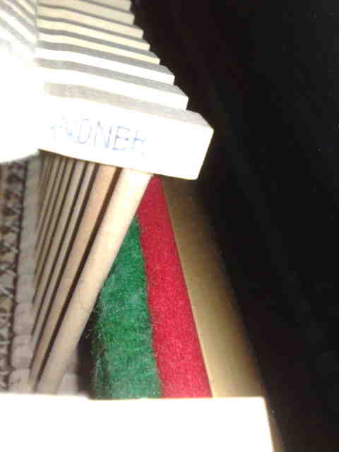 ให้เช่าห้องซ้อมเปียโน Upright เพื่อซ้อม หรือเพื่อสอน ห้องใหม่ เครื่องใหม่ยี่ห้อ SANDNER 190/ชม 11