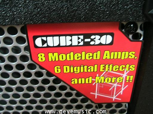 แอมป์ กีต้า ยีห้อ Roland CUBE-30 เสียงดีมาก สินค้าใหม่ 3