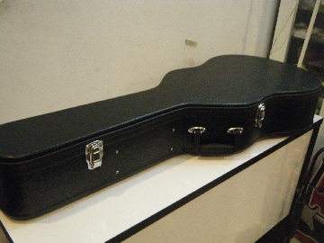 กล่องใส่กีต้าร์โปร่ง กล่องแข็ง หุ้มหนังWood Guitar Case รุ่น GCG410 ขนาด 39นิ้ว 2