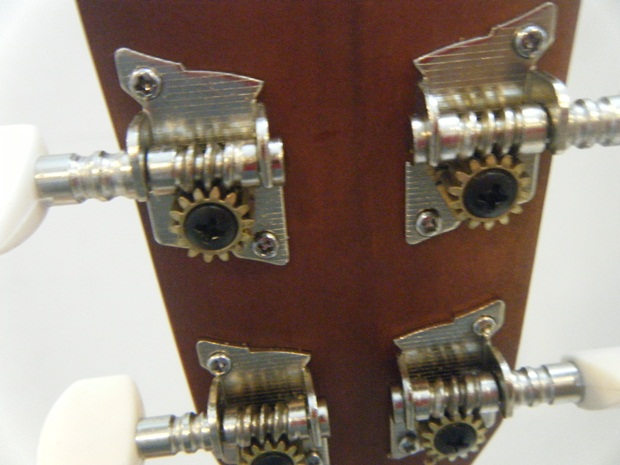 อูคูเลเล่ ยี่ห้อไหนดี ต้องUkulele Plato Size Soprano รุ่น GU01-21 8