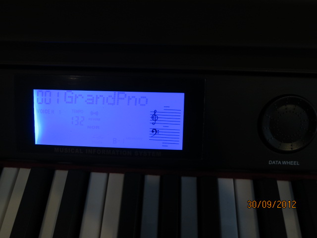 ขายเปียโนไฟฟ้า siservier 8890ราคาเปียโน ไฟฟ้าถูกๆ มีไว้ซ้อมเรียนเปียโน 5