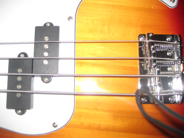 guitar เบสราคา Electric Bass Plato รุ่น GBS150-20การเล่นกีต้าจะง่ายมาก ร้านกีต้าร์เบสไฟฟ้า 2