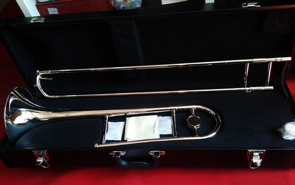 เครื่องดนตรี ทรอมโบน WISDOM เครื่อง ลม ทองเหลือง รุ่น top 710N  Alto trombone-Bb tone สีนิคเกิ้ล 3