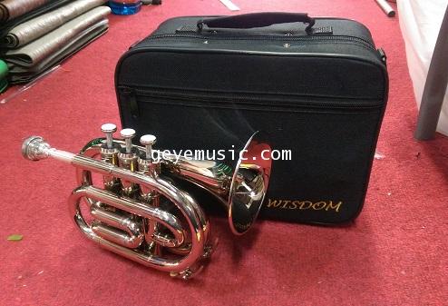 เครื่องดนตรีสากลทรัมเป็ตชนิด พ็อกเก็ตทรัมเป็ต (Pocket Trumpet) เครื่องเป่าลมทองเหลือง พิเศษ 6900 บาท 1