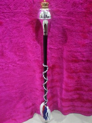 ไม้คฑาหัวมงกุฎ  พันเชือก ยี่ห้อ Luna  80 cm. 1