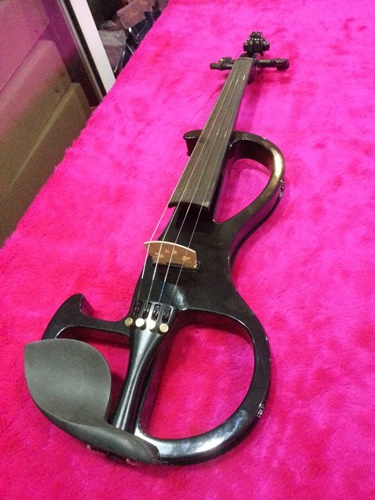 Electric Violin Siserveir GE110 สีดำ 4/4