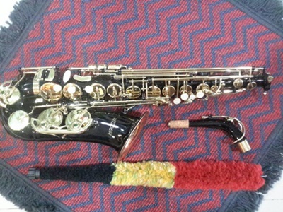 แซ็กโซโฟน ยี่ห้อ Wisdom รุ่น GE1007 สีน้ำเงินคีย์ทอง saxophone มือสองไม่ต้องหา เพราะมือหนึ่งถูกกว่า 4