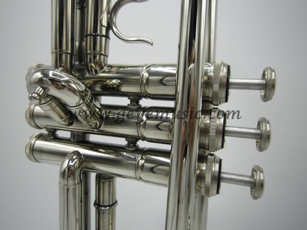 ทรัมเปท Wisdom เครื่องเป่าลมรุ่น Top 3000N สีนิเกิ้ล เครื่องดนตรี ทรัมเป็ตพร้อมกล่องเสียงทรัมเป็ตใสๆ 9