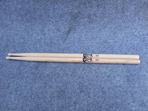 ไม้ตีกลอง ไม้ตีกลองสแนร์ ยี่ห้อ Lunar เบอร์ 5A 7
