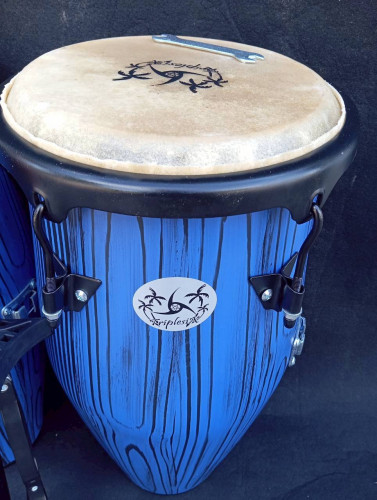 กลองทอมบ้าไม้ สีน้ำเงิน Triplesix 10 และ 11 นิ้ว พร้อมขาตั้ง 8