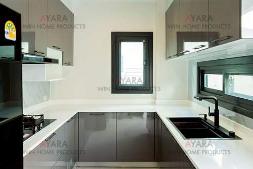 ชุดครัว Built-in โครงซีเมนต์บอร์ด หน้าบาน Laminate สีเทาเงา - ม.ศุภาลัย วิลล์