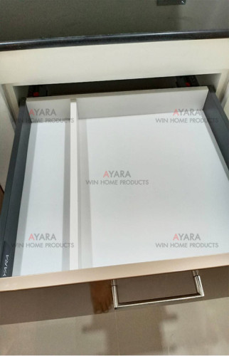 ชุดครัว Built-in ตู้ล่าง โครงซีเมนต์บอร์ด หน้าบาน Acrylic สีน้ำตาล 5