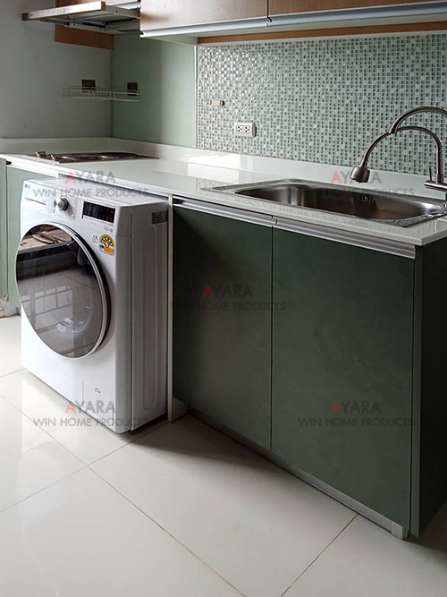 ชุดครัว Built-in โครงซีเมนต์บอร์ด หน้าบาน Melamine สีเขียว 1