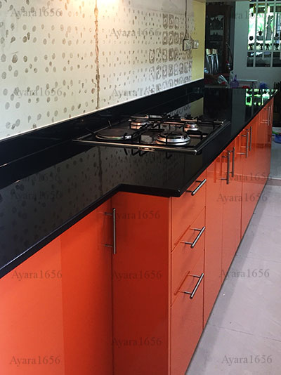ชุดครัว Built-in ตู้ล่าง โครงซีเมนต์บอร์ด หน้าบาน PVC สีส้ม + เหลือง 2
