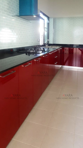 ชุดครัว Built-in ตู้ล่าง โครงซีเมนต์บอร์ด หน้าบาน PVC สีแดง - ม.Perfect Place 2