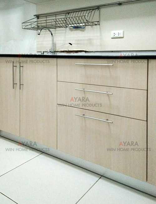 ชุดครัว Built-in ตู้ล่าง โครงซีเมนต์บอร์ด หน้าบาน Melamine สี Rijeka Oak ลายไม้ 1