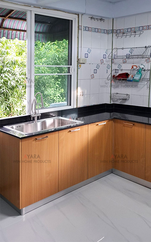 ชุดครัว Built-in โครงซีเมนต์บอร์ด หน้าบาน Melamine สีลายไม้ 1