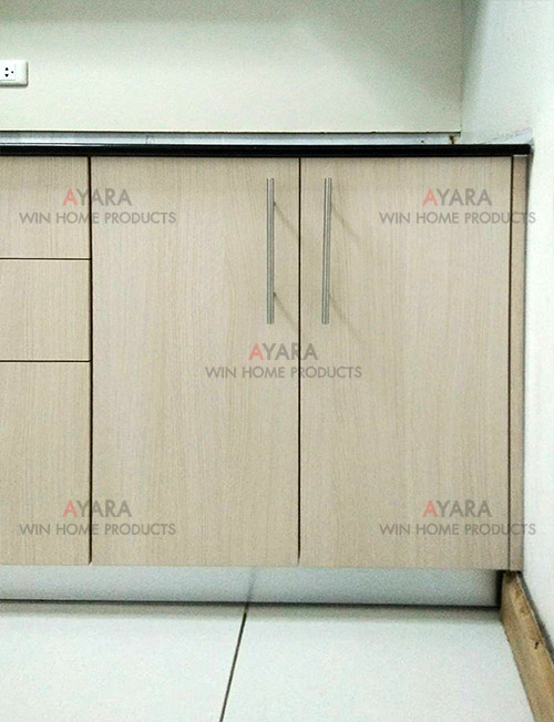 ชุดครัว Built-in ตู้ล่าง โครงซีเมนต์บอร์ด หน้าบาน Melamine สี Rijeka Oak ลายไม้ 2