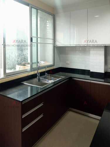 ชุดครัว Built-in โครงซีเมนต์บอร์ด หน้าบาน Melamine สี ES 5022-17 - ม.บ้านกลางกรุง 2