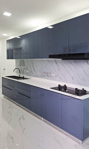 ชุดครัว Built-in โครงซีเมนต์บอร์ด หน้าบาน Hi Gloss สีน้ำเงินเทาเงา - ม.ภัสสร