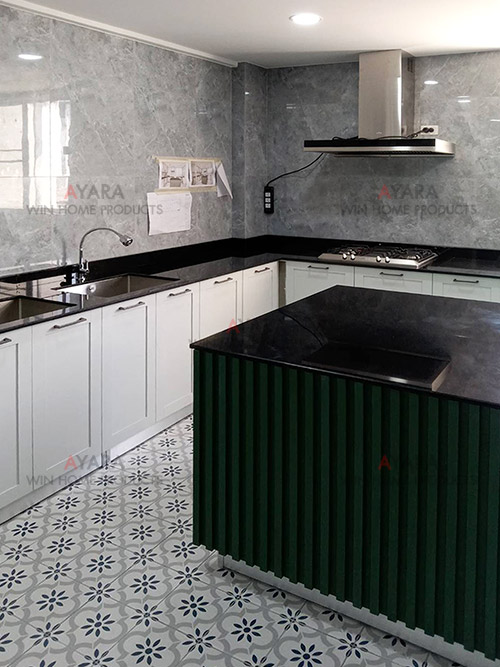 ชุดครัว Built-in โครงซีเมนต์บอร์ด หน้าบาน Laminate สีเทา + เขียว 2
