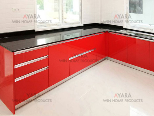 ชุดครัว Built-in ตู้ล่าง โครงซีเมนต์บอร์ด หน้าบาน Hi Gloss สีแดง 1