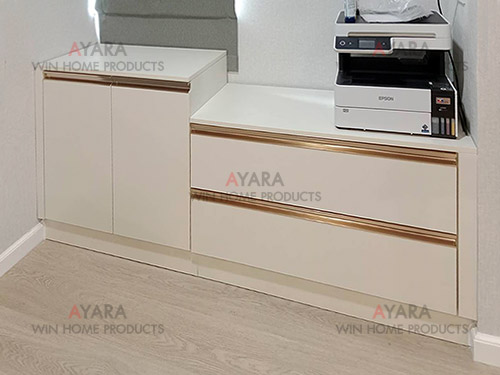 ตู้เก็บของ Built-in โครง HMR กันชื้น เคลือบ Melamine สีครีม