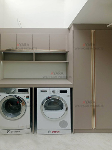 ตู้เก็บของ Built-in โครง HMR กันชื้น เคลือบ Melamine สีน้ำตาล 1