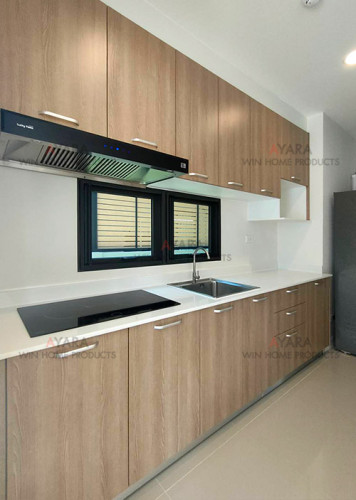 ชุดครัว Built-in โครงซีเมนต์บอร์ด หน้าบาน Melamine สี Nordic Maple 1