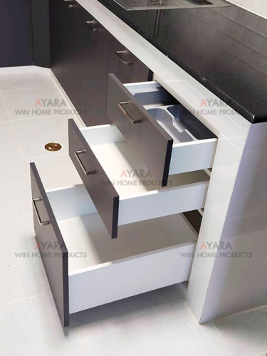 ชุดครัว Built-in โครงซีเมนต์บอร์ด หน้าบาน Melamine สีเทา 2