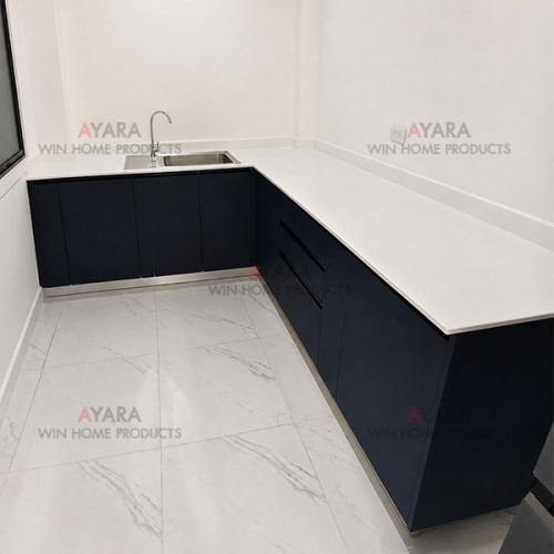ชุดครัว Built-in โครงซีเมนต์บอร์ด หน้าบาน PVC สีน้ำเงินเข้มด้าน