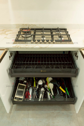 ชุดครัว Built-in โครงซีเมนต์บอร์ด หน้าบาน Hi Gloss สีขาวเงา 6