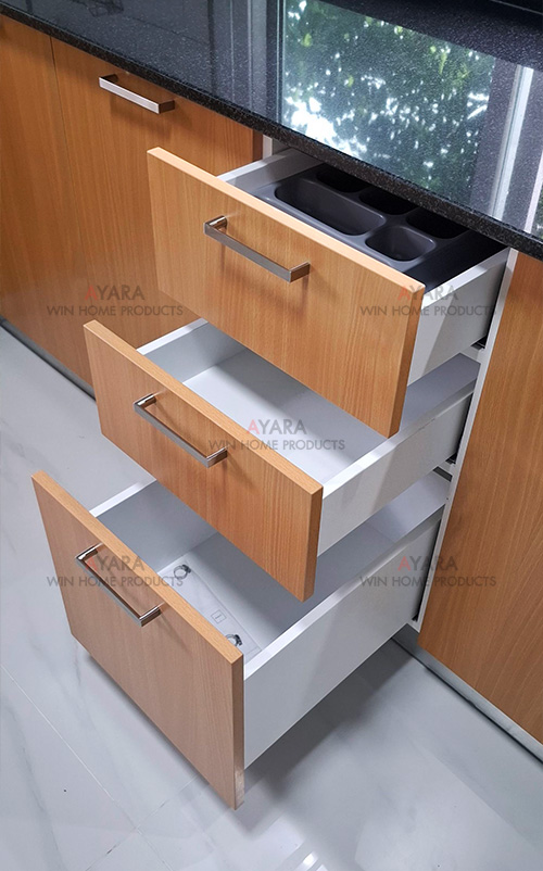 ชุดครัว Built-in โครงซีเมนต์บอร์ด หน้าบาน Melamine สีลายไม้ 2