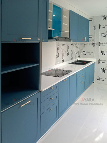 ชุดครัว Built-in โครงซีเมนต์บอร์ด หน้าบาน PVC สีฟ้า เซาะร่อง 1