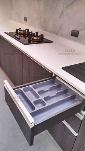 ชุดครัว Built-in ตู้ล่าง โครงซีเมนต์บอร์ด หน้าบาน Laminate สี Limed Ash + Hi Gloss สีขาว-ม.ลัดดารมย์ 5