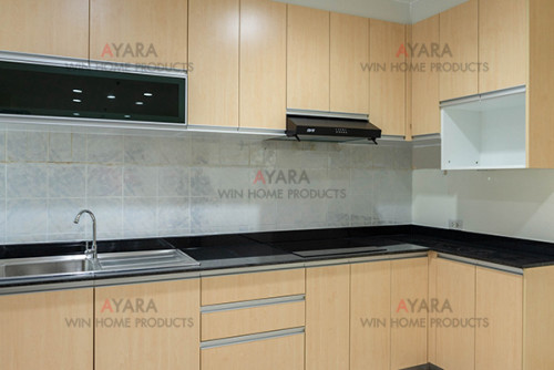ชุดครัว Built-in โครงซีเมนต์บอร์ด หน้าบาน Melamine สี Maple