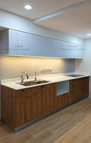 ชุดครัว Built-in โครงซีเมนต์บอร์ด หน้าบาน Laminate สี Airolam + ขาวด้าน