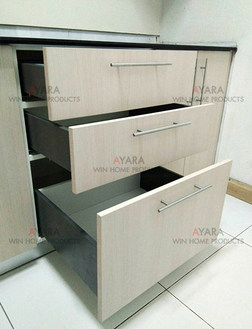 ชุดครัว Built-in ตู้ล่าง โครงซีเมนต์บอร์ด หน้าบาน Melamine สี Rijeka Oak ลายไม้ 4