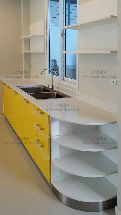 ชุดครัว Built-in ตู้ล่าง โครงซีเมนต์บอร์ด หน้าบาน PVC สีเหลือง 3