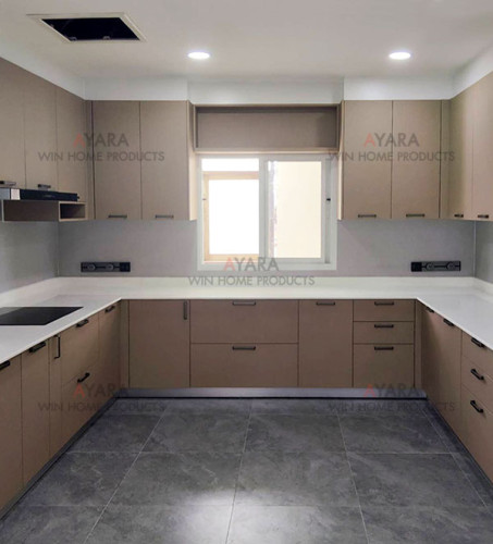 ชุดครัว Built-in โครงซีเมนต์บอร์ด หน้าบาน Laminate สี Noble Oak ลายไม้