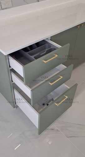 ชุดครัว Built-in ตู้ล่าง โครงซีเมนต์บอร์ด หน้าบาน HMR พ่นสีเขียวด้าน - ม.ศุภาลัย ปาล์มสปริงค์ 7