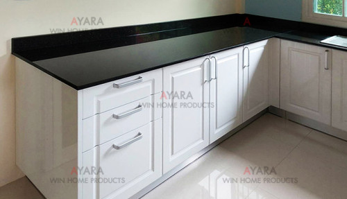 ชุดครัว Built-in ตู้ล่าง โครงปาติเกิล หน้าบาน PVC สีขาวเงา