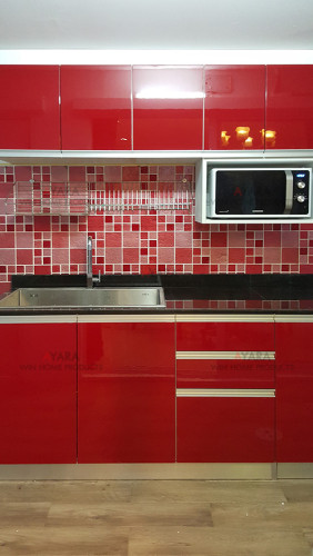 ชุดครัว Built-in ตู้ล่าง โครงซีเมนต์บอร์ด หน้าบาน Acrylic สีแดง - ม.Pruksa Town Next 1